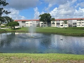 Building Photo - 8962 S Hollybrook Blvd
