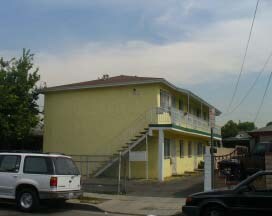 Primary Photo - 6714 Parmelee Ave