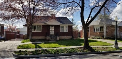 Building Photo - 2124 S Texas St