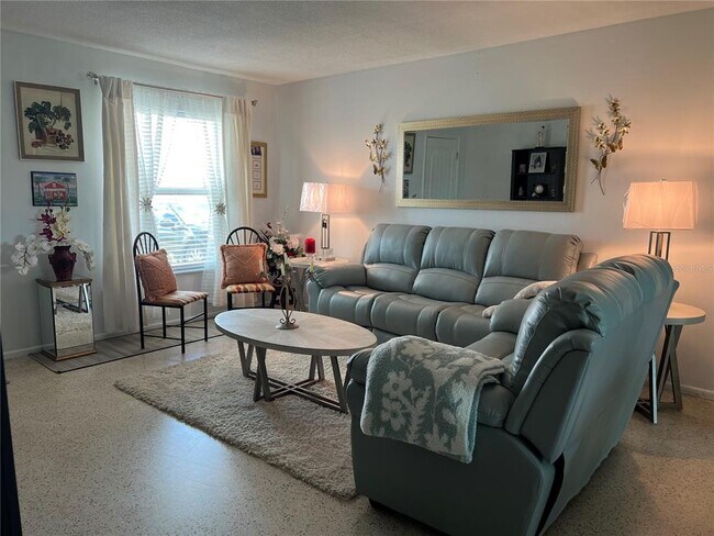 Foto del edificio - 2308 Conway Blvd