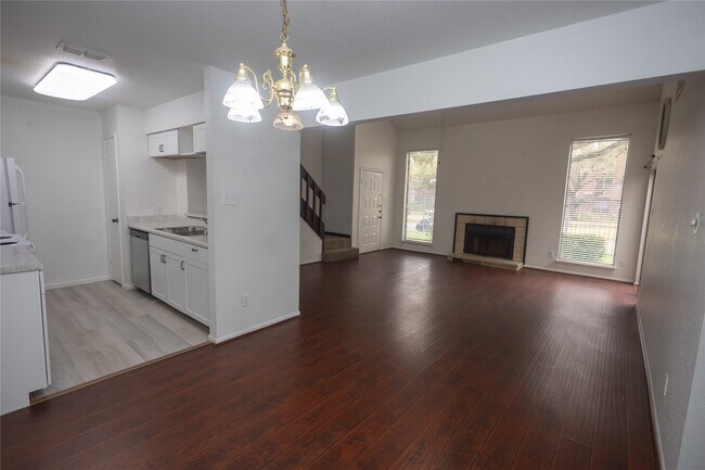 Foto del edificio - 8100 Cambridge St