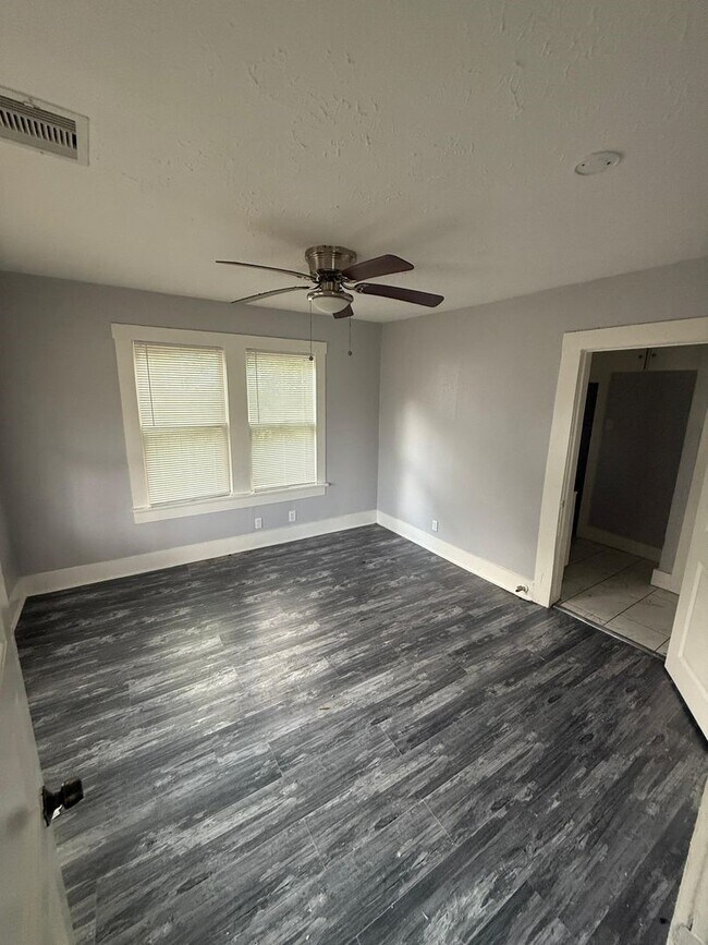 Foto del edificio - 3012 Live Oak St