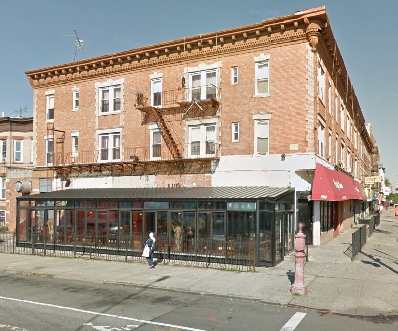 Primary Photo - 2915 Clarendon Rd
