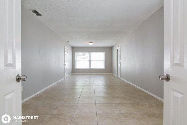 14051 Briardale Ln, Tampa, FL 33618 photo'