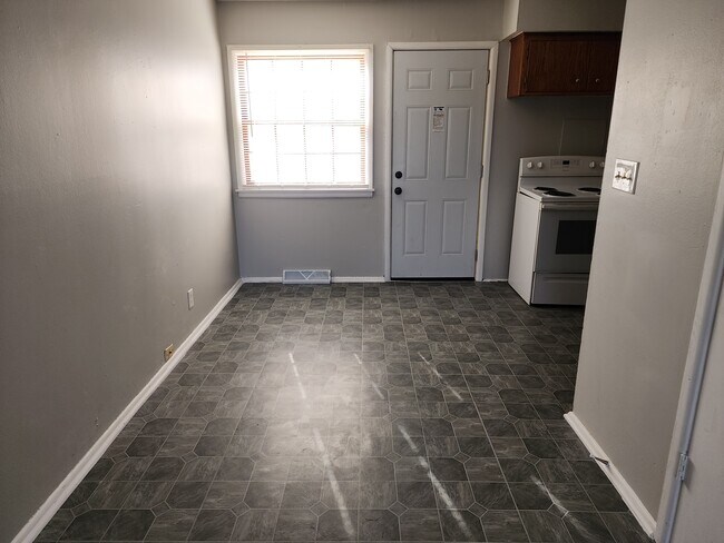 Kitchen - 8623 W Fond du Lac Ave
