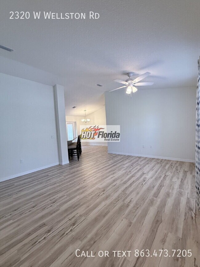 Foto del edificio - 2320 W Wellston Rd