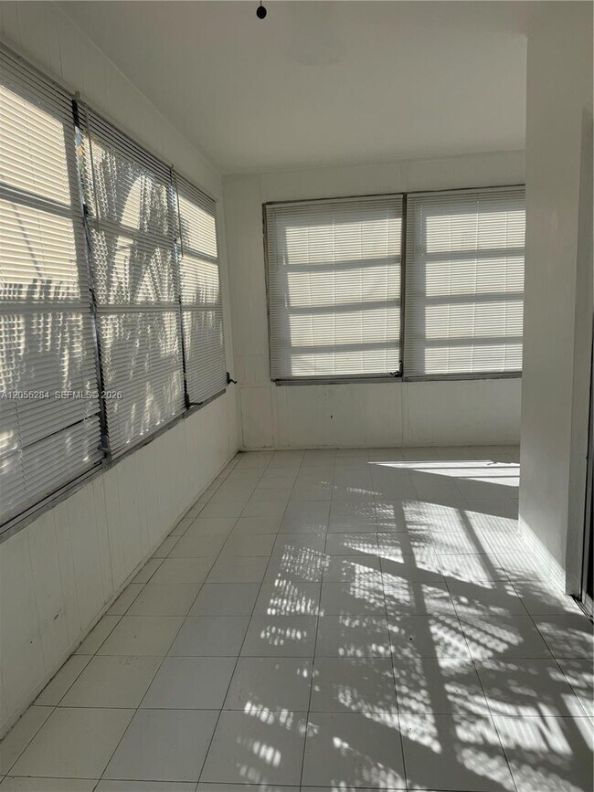 Foto del edificio - 4046 NW 19th St