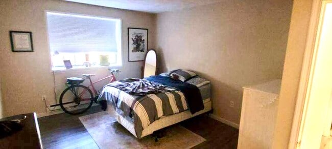 Foto del edificio - 81 Liberty Square Rd