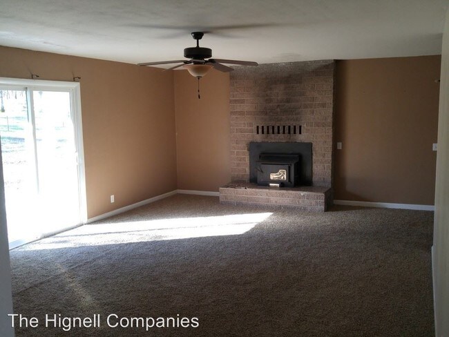 Building Photo - 21751 Belmont Dr
