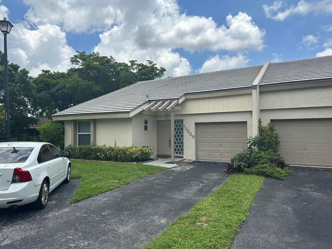 10659 La Placida Dr, Coral Springs, FL 33065 House Rental in Coral