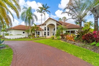 Building Photo - 13105 SW 106th Ave