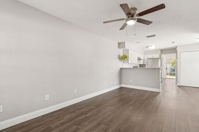 Building Photo - Live the Beach Life – Just One Block from ...