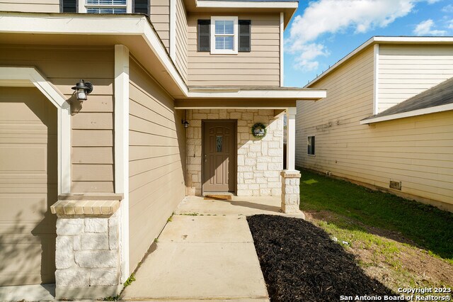 Building Photo - 8314 Deer Creek Run