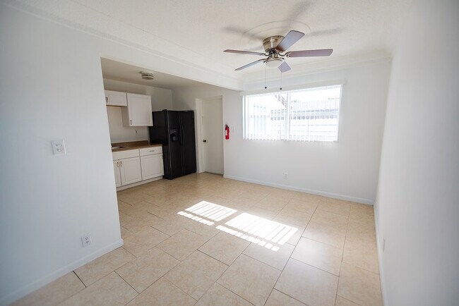 Foto del edificio - 2810 NW 26th St