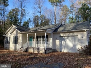 Building Photo - 21 Fort King Dr
