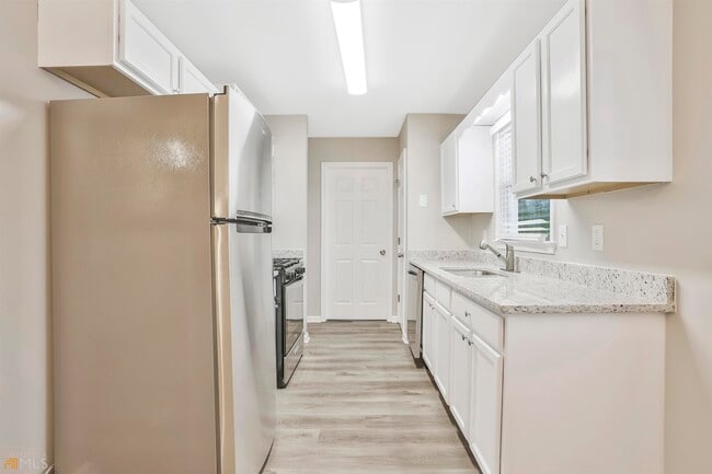 Building Photo - 32 Ginnity Dr