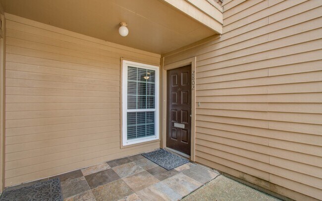 Building Photo - 10555 Turtlewood Ct