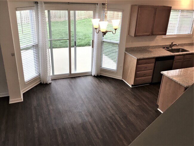 Foto del edificio - 5514 Windsor Ct