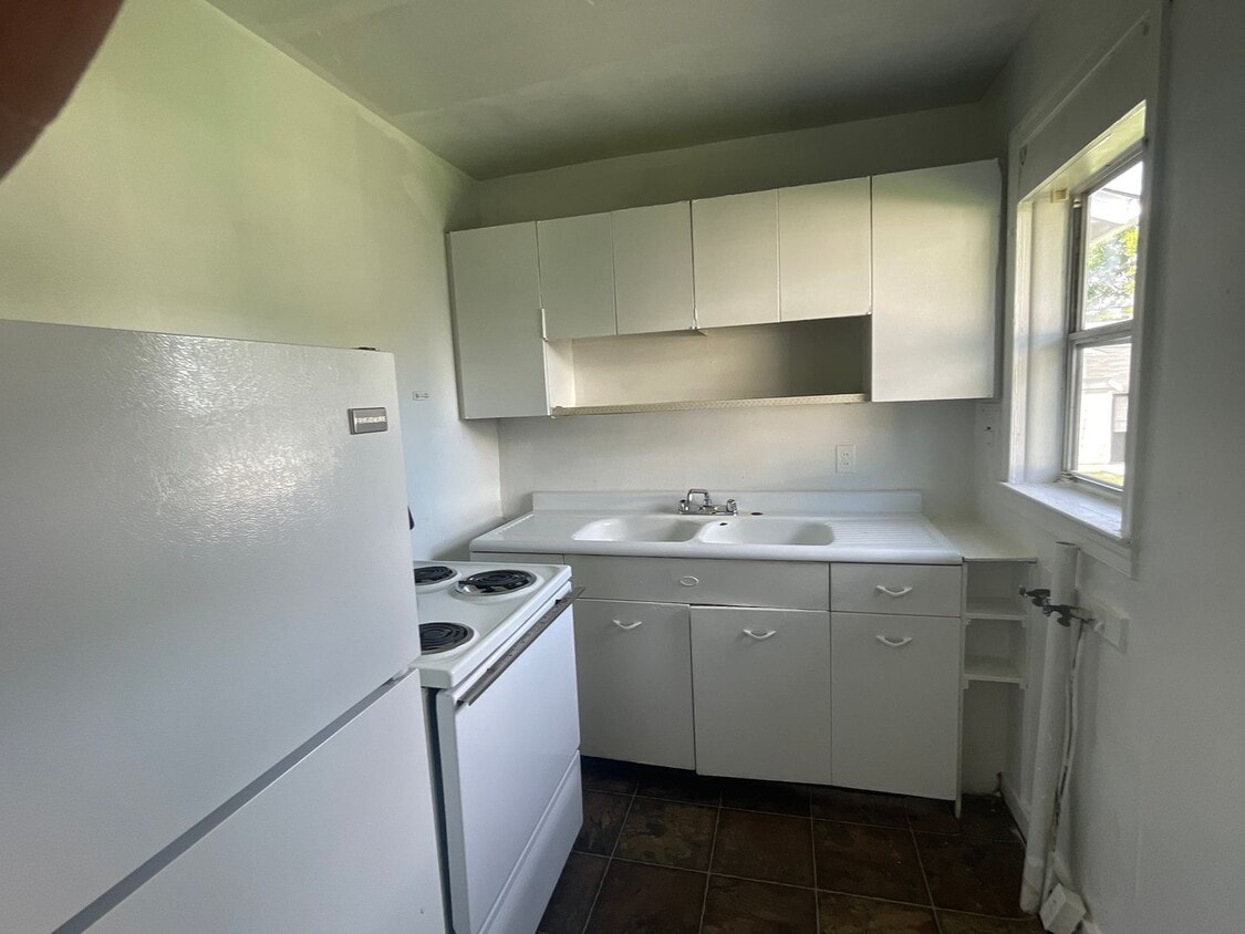 Building Photo - Fairfield Apartments - Ensley