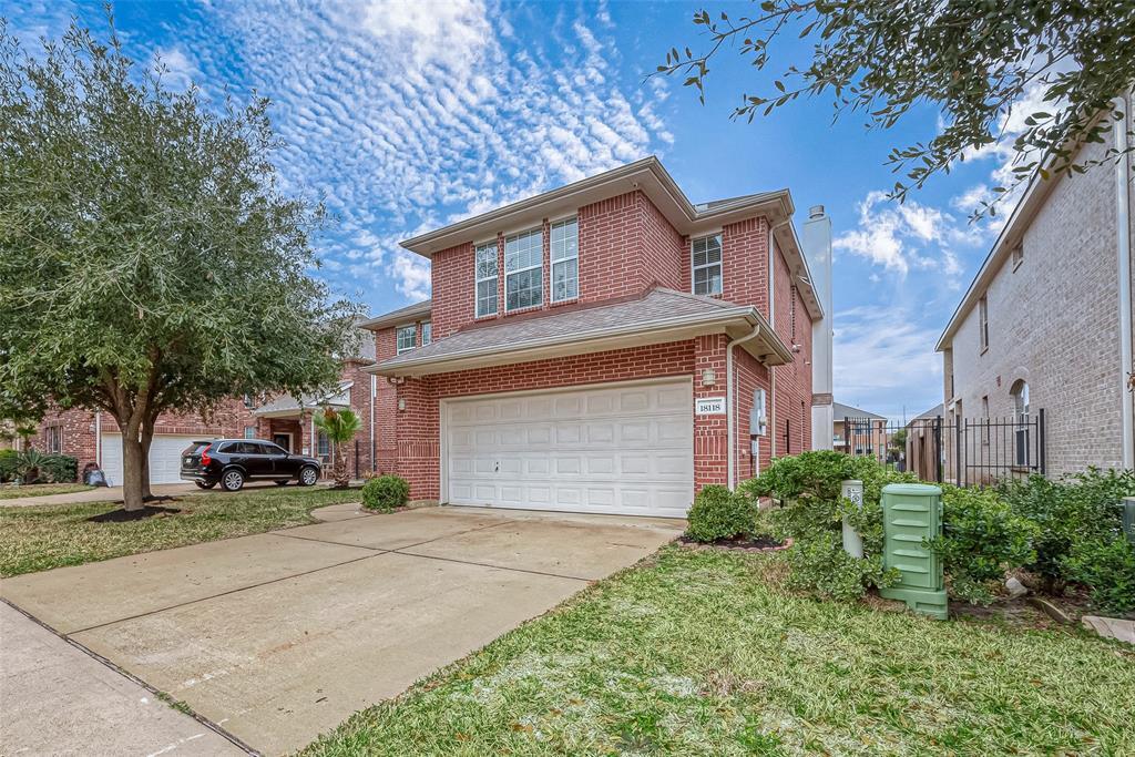 Primary Photo - 18118 Billabong Crescent Ct