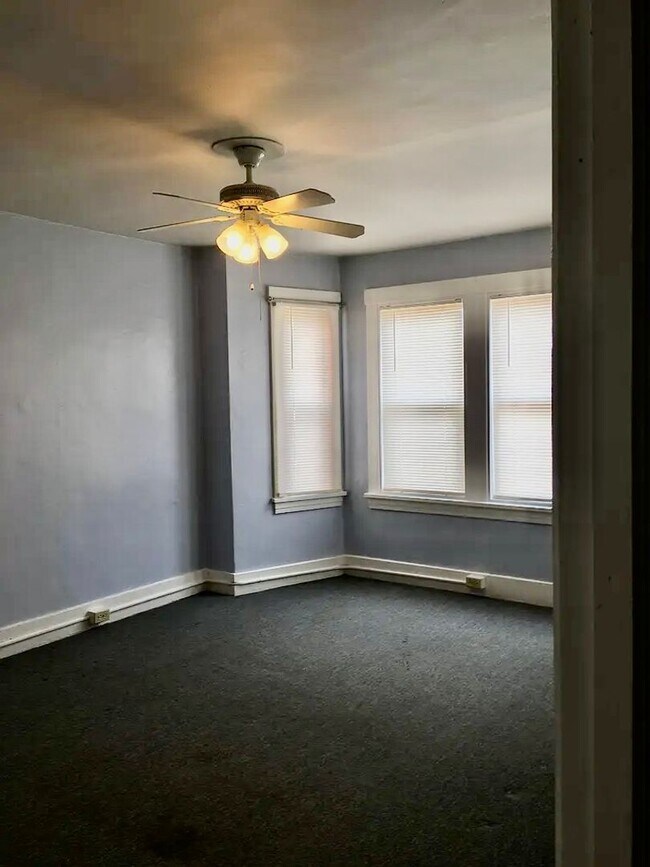 Foto del edificio - 2918 Clermont