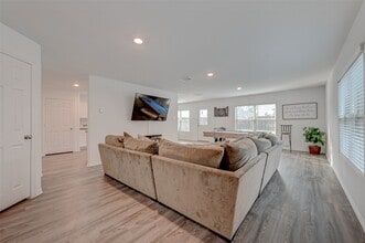 Building Photo - 1234 Blue Hazel Ct