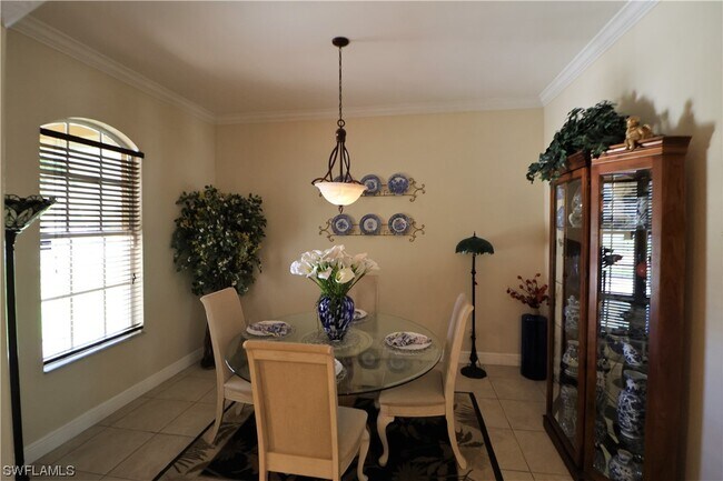 Foto del edificio - 1317 Gleason Pkwy