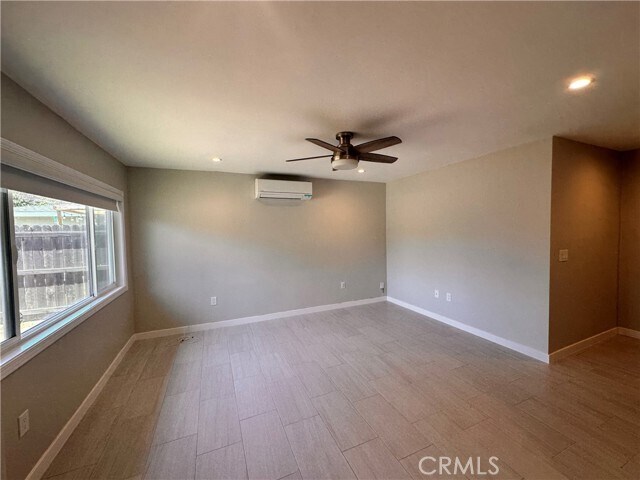 Foto del edificio - 11919 Hemlock St
