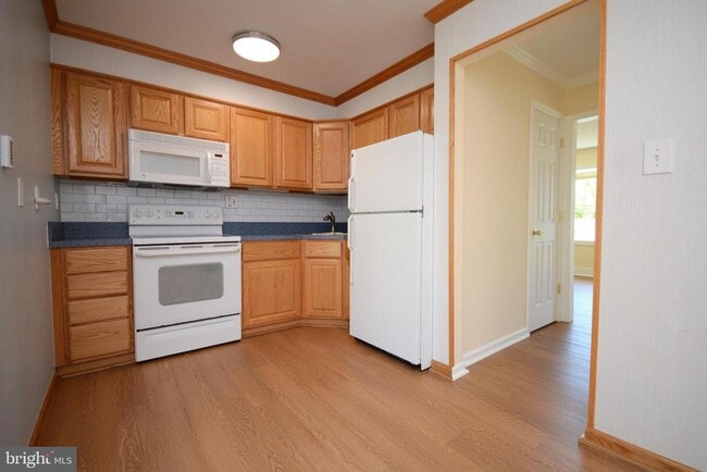 Building Photo - 7316 E Springbrook Ct