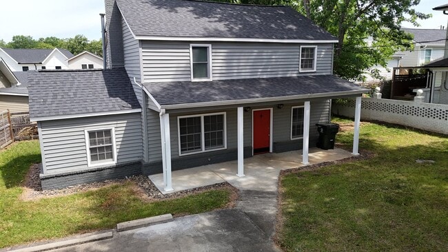 Photo - 104 Otis St House