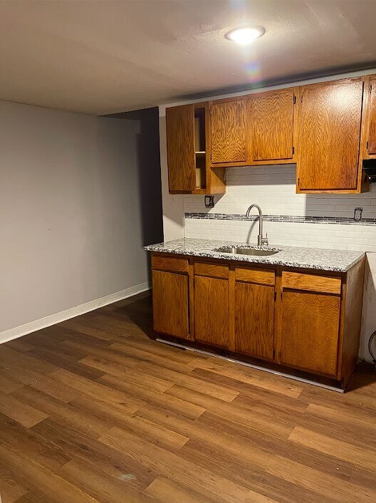 Foto del edificio - 4220 W Girard Ave