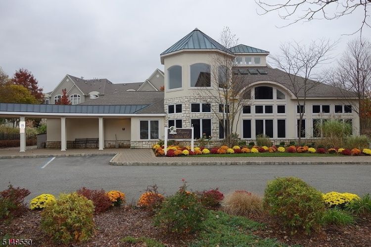 113 Kensington Ln, Livingston, NJ 07039 Condo for Rent in Livingston