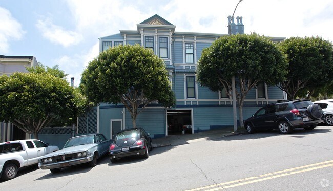 Foto del edificio - 301-303 Castro St