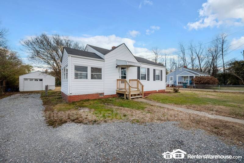 Primary Photo - 2409 Hungary Rd