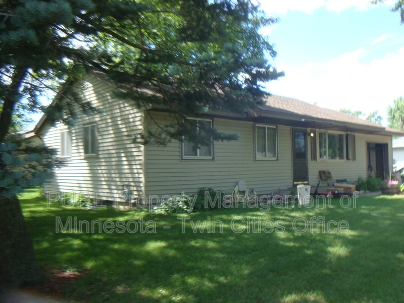 10952 Quincy Blvd NE, Blaine, MN 55434 House Rental in Blaine, MN