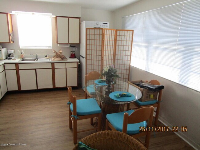 Foto del edificio - 424 Johnson Ave