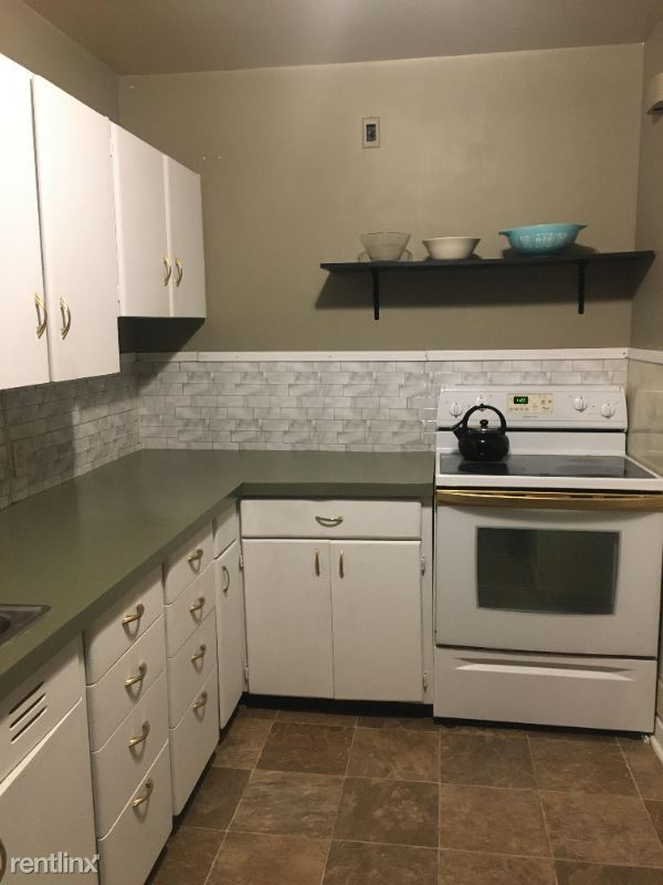 304 E Spruce St, Cherokee, IA 51012 House Rental in Cherokee, IA