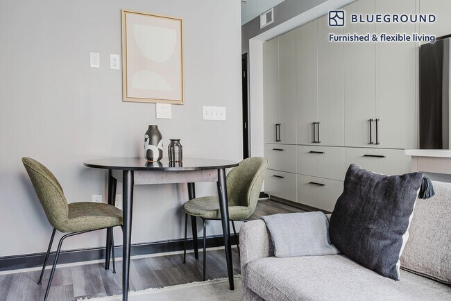 Foto del edificio - 1313 L St NW