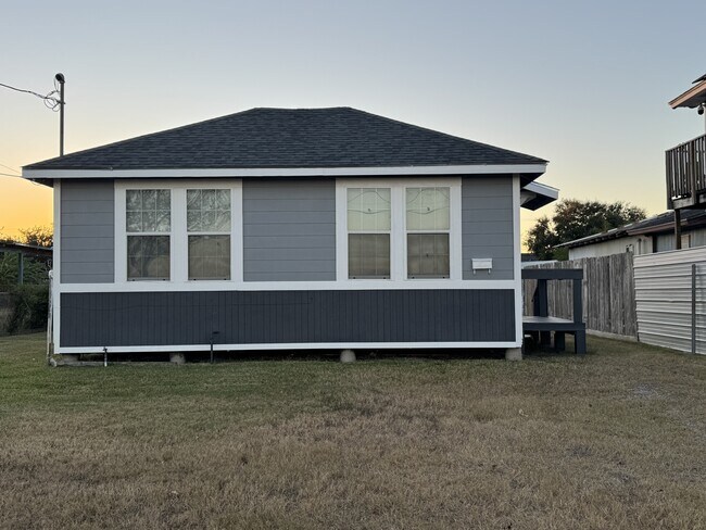 Foto del edificio - 413 Osage St