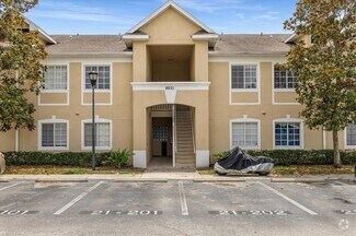 Building Photo - 9621 Lakedale Way