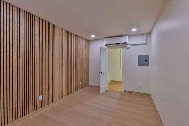Building Photo - Modern Remodel with Designer Finishes | All Utilities Included