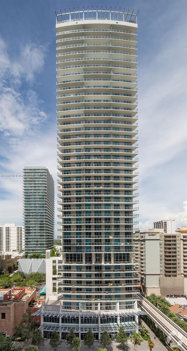 Building Photo - 1100S S Miami Ave