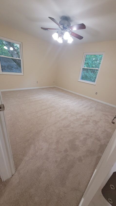 Foto principal - 1205 Jackson St