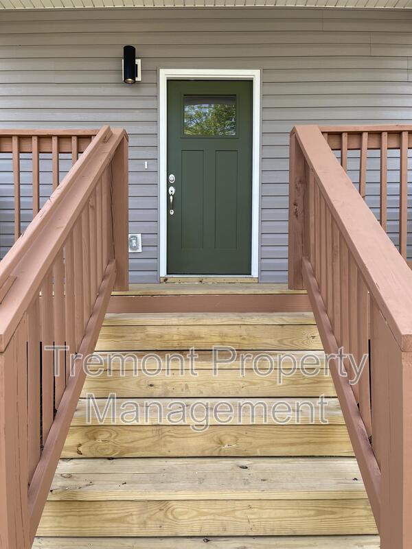 Photo - 1922 S Watkins St House