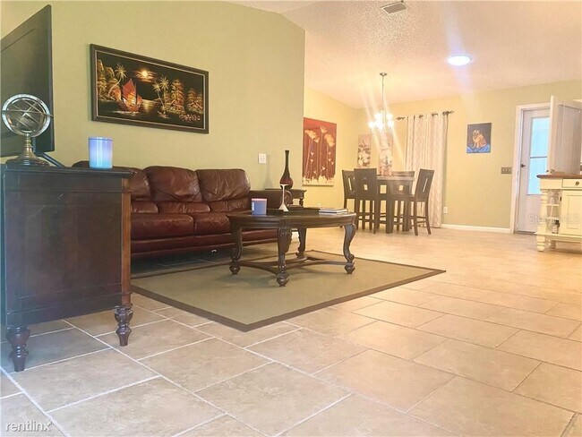 Building Photo - 2 br, 2 bath House - 1114 Del Toro Dr