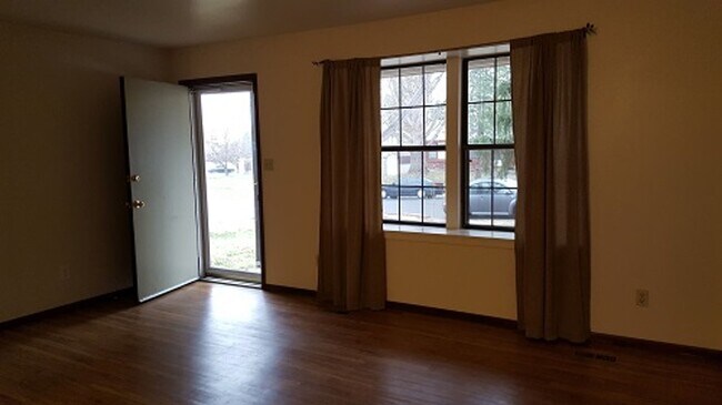 Building Photo - Room to Grow! 4-Bedroom Fort Collins Home with Finished Basement