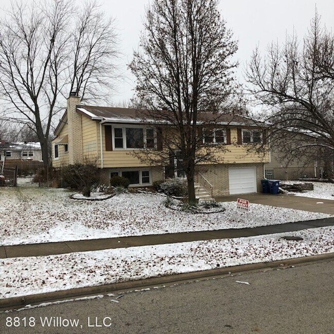 Building Photo - 3 br, 2 bath House - 8818 Willow Rd