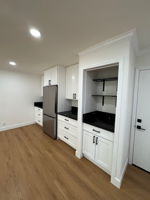 Building Photo - 409 Burchett St
