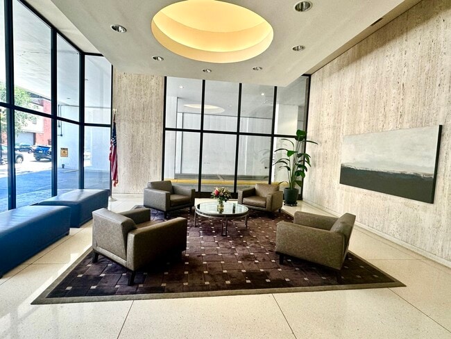 Foto del edificio - 1636 N Wells St