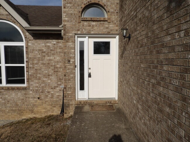 Building Photo - 107 Shannon Ln